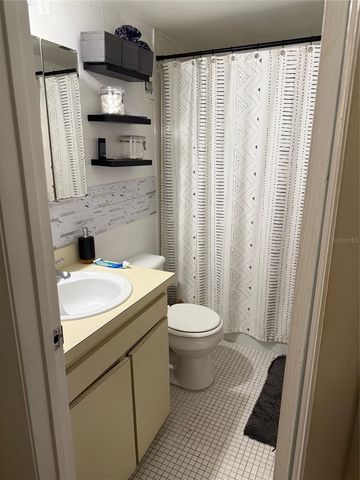 3240 S SEMORAN BOULEVARD 14, Orlando, FL 32822