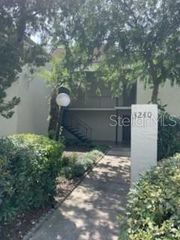 3240 S SEMORAN BOULEVARD 14, Orlando, FL 32822