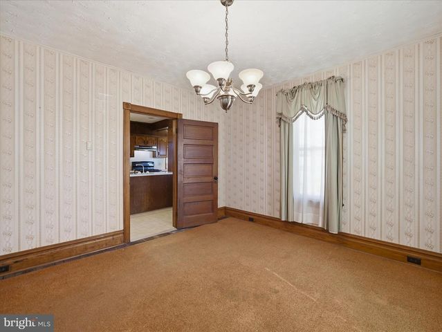 231 FAIRVIEW AVENUE W, Waynesboro, PA 17268