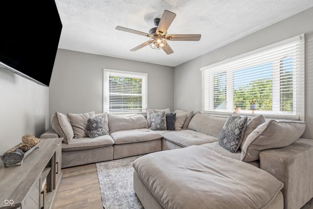 7240 W Division Road, Bargersville, IN 46106