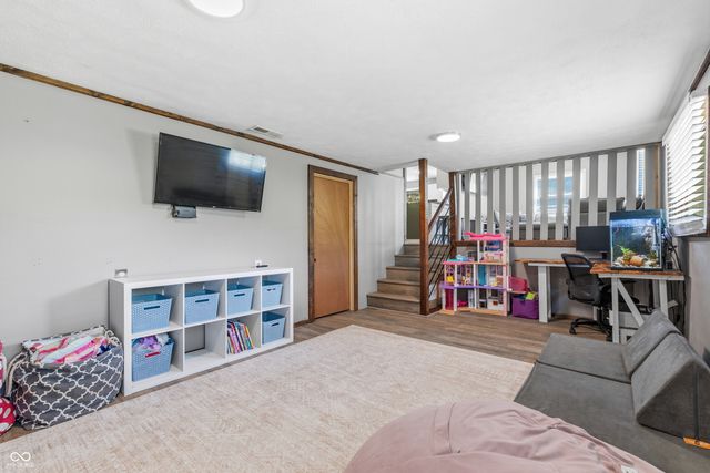 7240 W Division Road, Bargersville, IN 46106