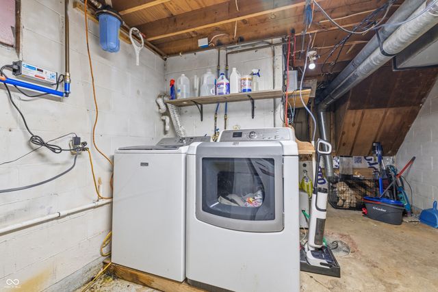 7240 W Division Road, Bargersville, IN 46106