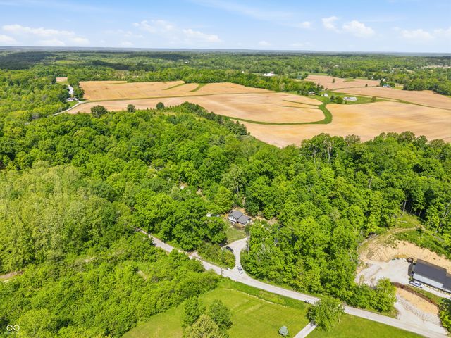 7240 W Division Road, Bargersville, IN 46106