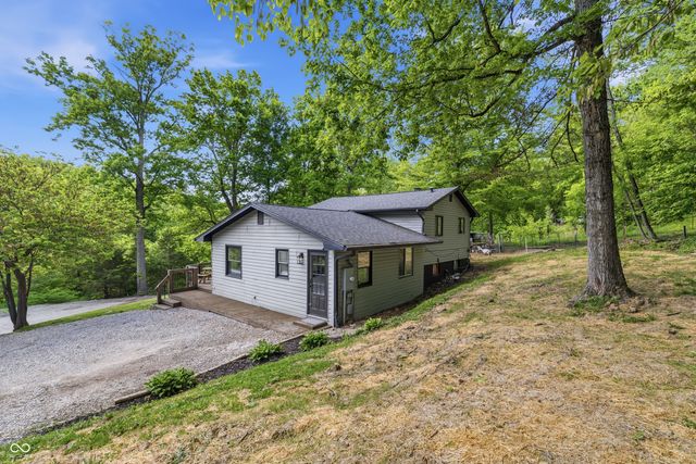 7240 W Division Road, Bargersville, IN 46106