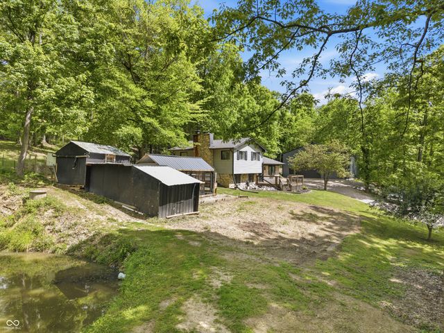 7240 W Division Road, Bargersville, IN 46106