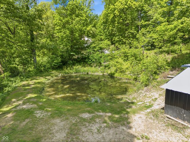 7240 W Division Road, Bargersville, IN 46106
