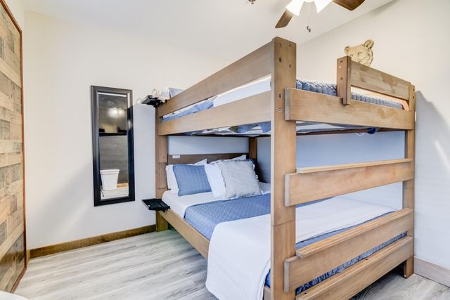 982 Indian Point Road 108, Indian Point, MO 65616