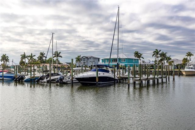 18068 San Carlos BLVD 515, Fort Myers Beach, FL 33931