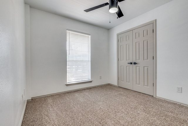 1301 W Highway 287 ByPass 151, Waxahachie, TX 75165