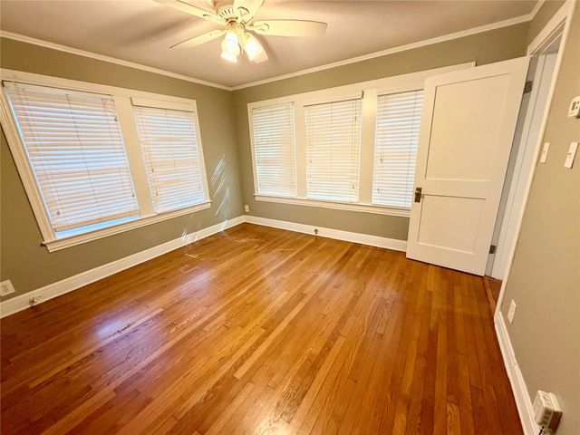 1621 Cherryhurst Street, Houston, TX 77006