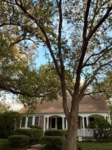 1621 Cherryhurst Street, Houston, TX 77006