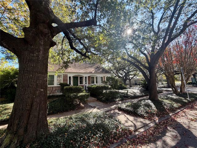 1621 Cherryhurst Street, Houston, TX 77006