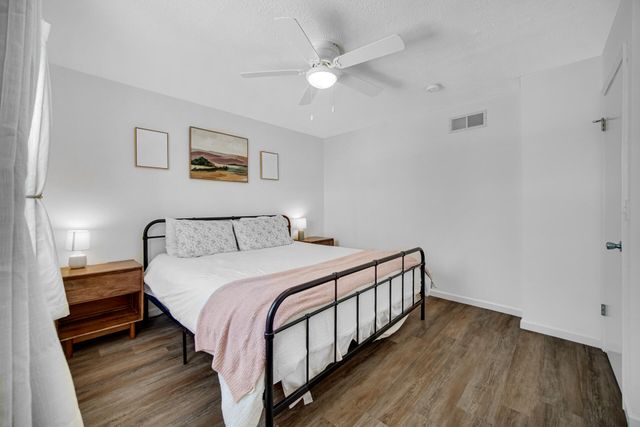 1602 E 300 S, La Porte, IN 46350