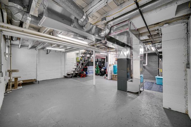 1602 E 300 S, La Porte, IN 46350