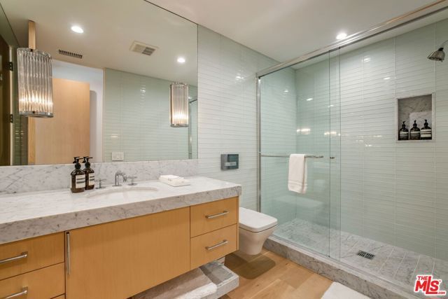 1822 Westridge Road, Los Angeles, CA 90049