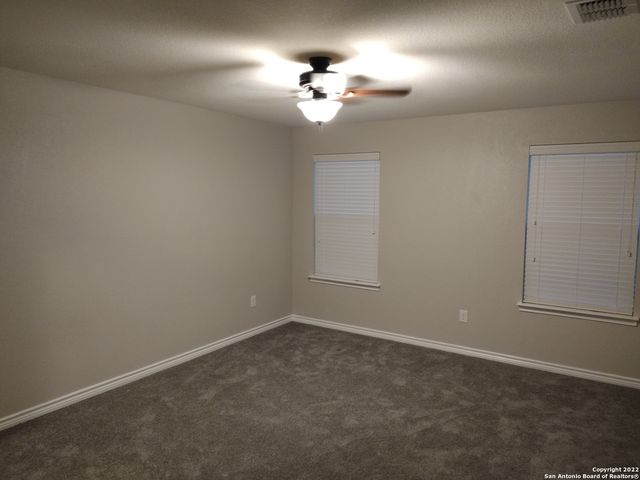 11212 HILL TOP LOOP, Helotes, TX 78023