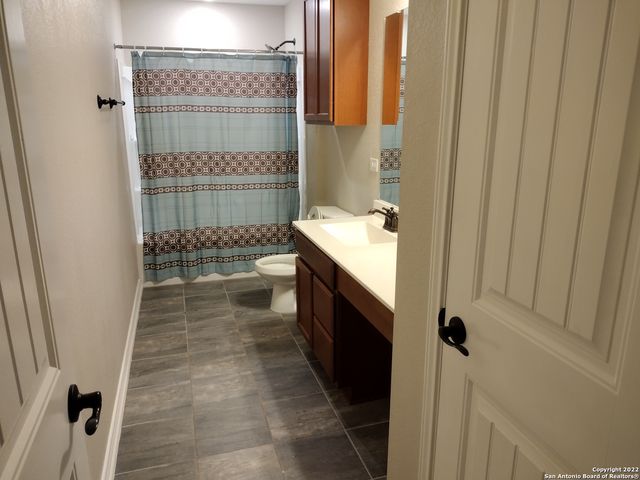 11212 HILL TOP LOOP, Helotes, TX 78023