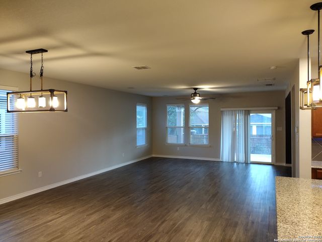 11212 HILL TOP LOOP, Helotes, TX 78023