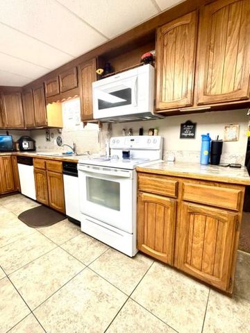 967 E Birch Ave, Colville, WA 99114