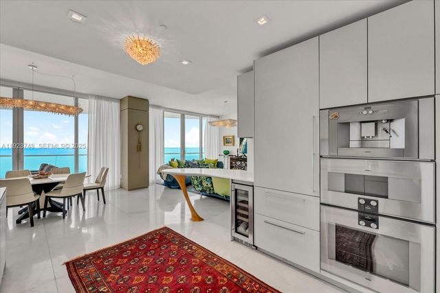 16901 Collins Avenue 1802, Sunny Isles Beach, FL 33160