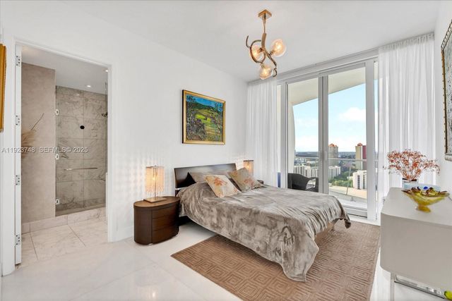 16901 Collins Avenue 1802, Sunny Isles Beach, FL 33160