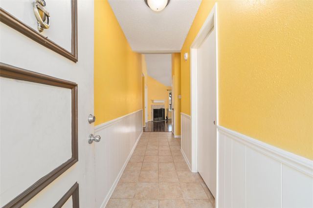7235 Londres Drive, Houston, TX 77083