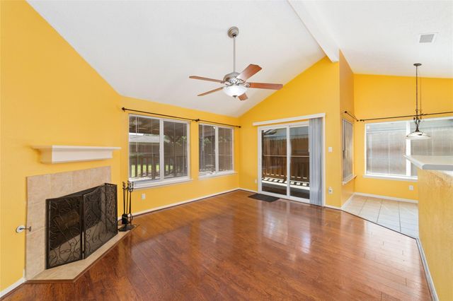7235 Londres Drive, Houston, TX 77083