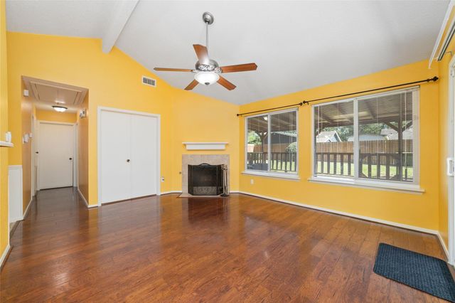 7235 Londres Drive, Houston, TX 77083