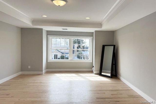 255 Maple Ave Maple Ave, East Meadow, NY 11554