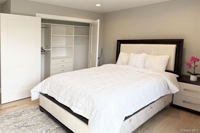 255 Maple Ave Maple Ave, East Meadow, NY 11554