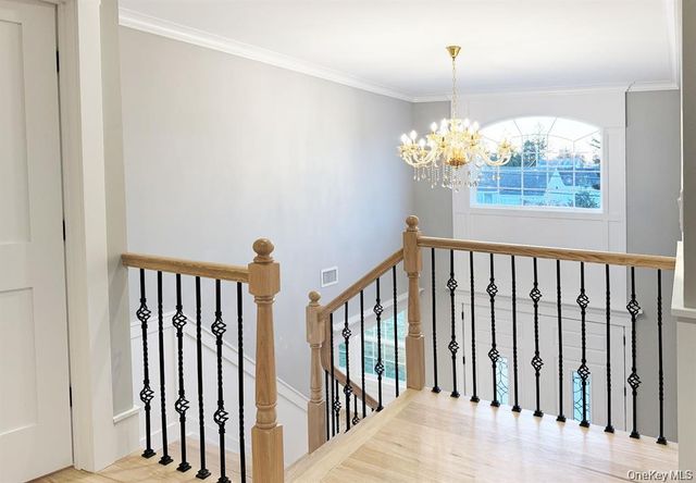 255 Maple Ave Maple Ave, East Meadow, NY 11554