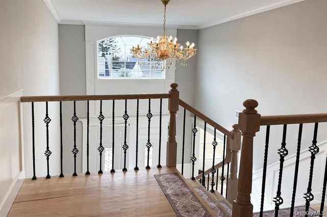 255 Maple Ave Maple Ave, East Meadow, NY 11554