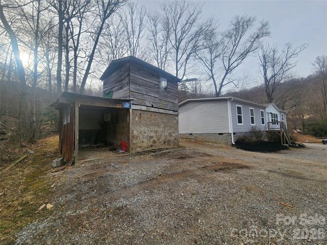 659 Cold Creek Road, Canton, NC 28716