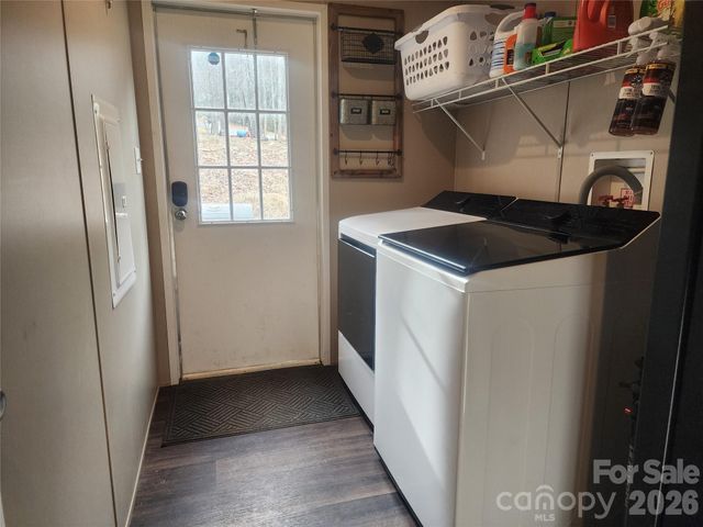 659 Cold Creek Road, Canton, NC 28716