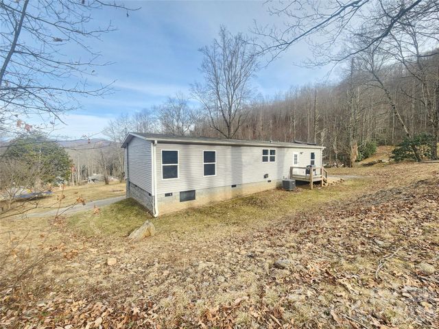 659 Cold Creek Road, Canton, NC 28716