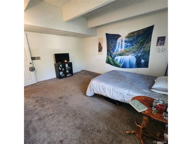 384 S Ironton St 102, Aurora, CO 80012