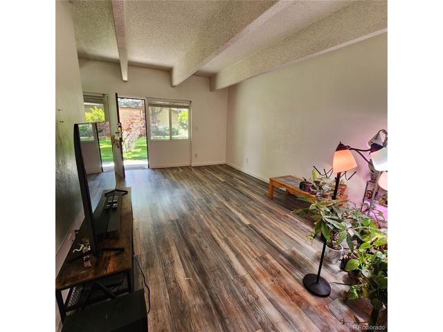 384 S Ironton St 102, Aurora, CO 80012