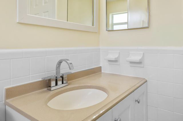 4405 NW 43rd Terrace, Tamarac, FL 33319