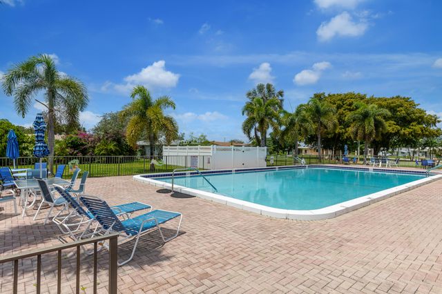 4405 NW 43rd Terrace, Tamarac, FL 33319