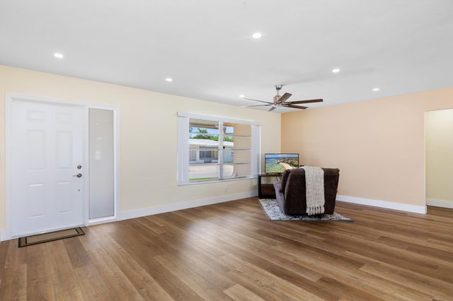 4405 NW 43rd Terrace, Tamarac, FL 33319
