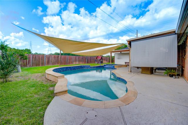 6206 Clear Canyon Drive, Katy, TX 77450