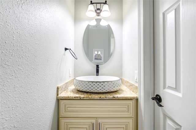 6206 Clear Canyon Drive, Katy, TX 77450