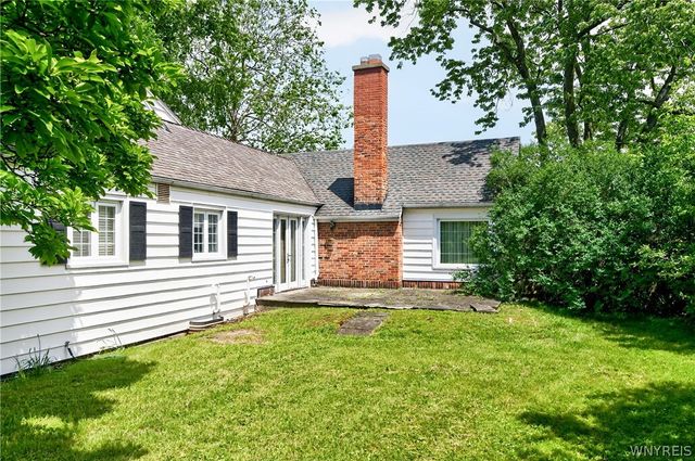 20 New Amsterdam Avenue, Buffalo, NY 14216