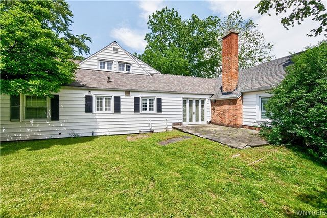 20 New Amsterdam Avenue, Buffalo, NY 14216