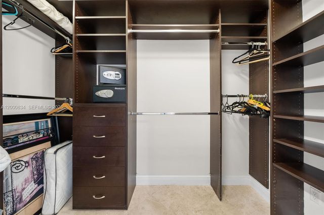 17875 Collins Ave 3205, Sunny Isles Beach, FL 33160