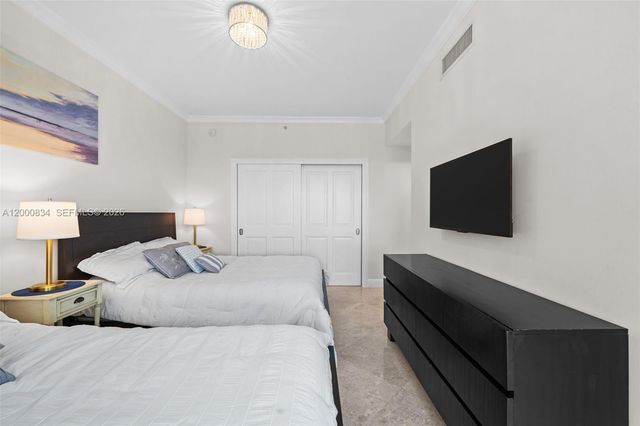 17875 Collins Ave 3205, Sunny Isles Beach, FL 33160