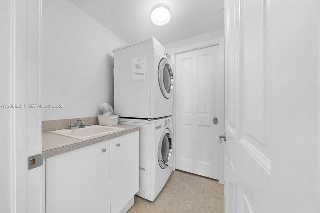 17875 Collins Ave 3205, Sunny Isles Beach, FL 33160