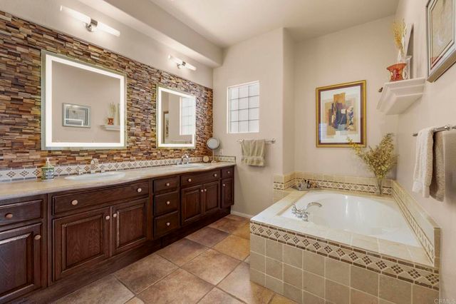 7073 Tatler Road, Carlsbad, CA 92011
