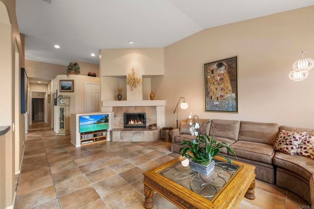 7073 Tatler Road, Carlsbad, CA 92011