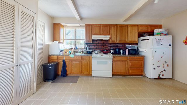 17 Landin Street A, Woodbridge, CT 06525